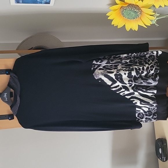 Minkes M dress - Picture 2 of 4